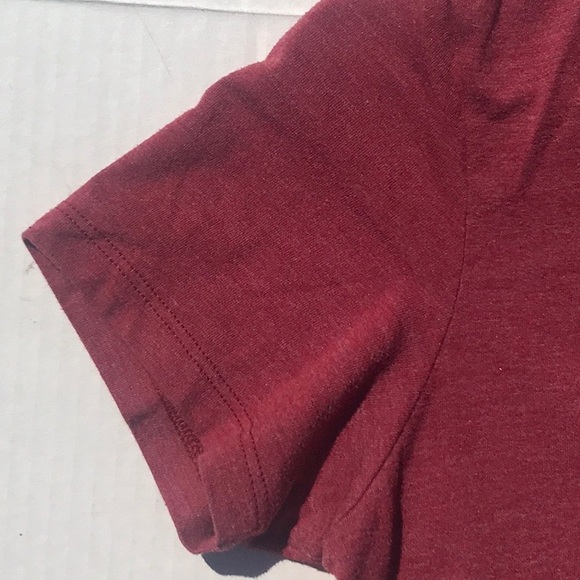 SOLD🛑🛑🛑Nike Brick Red V-Neck Slim Fit Tee Shirt - Picture 6 of 7